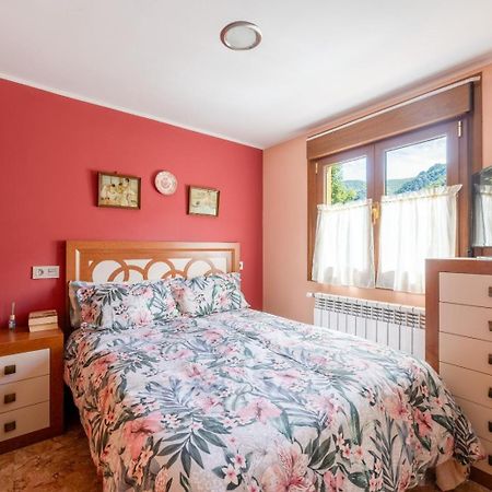 Vila Casa En Campo De Caso Exteriér fotografie