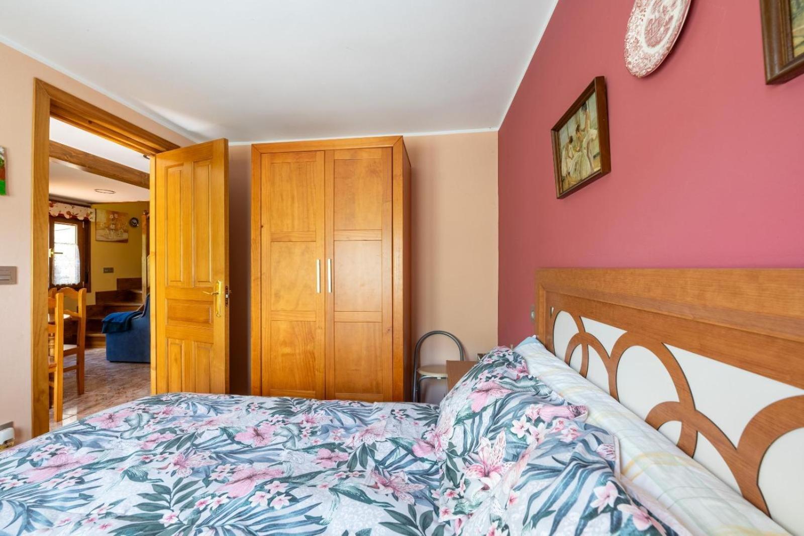 Vila Casa En Campo De Caso Exteriér fotografie