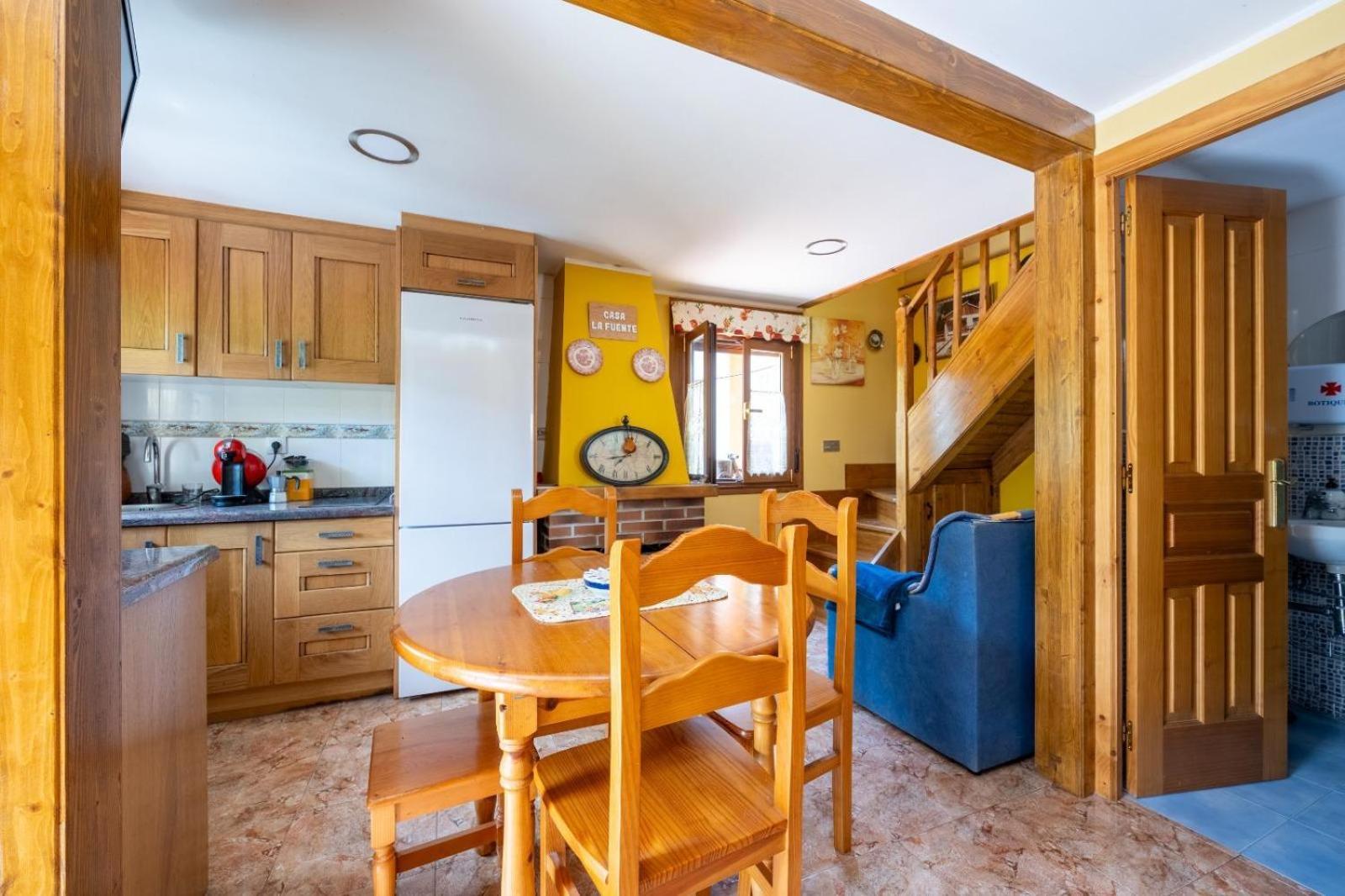 Vila Casa En Campo De Caso Exteriér fotografie