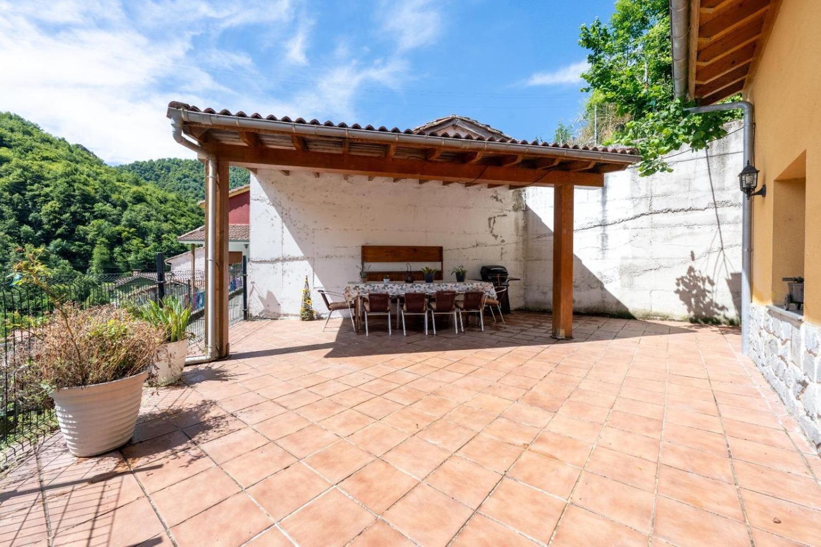 Vila Casa En Campo De Caso Exteriér fotografie